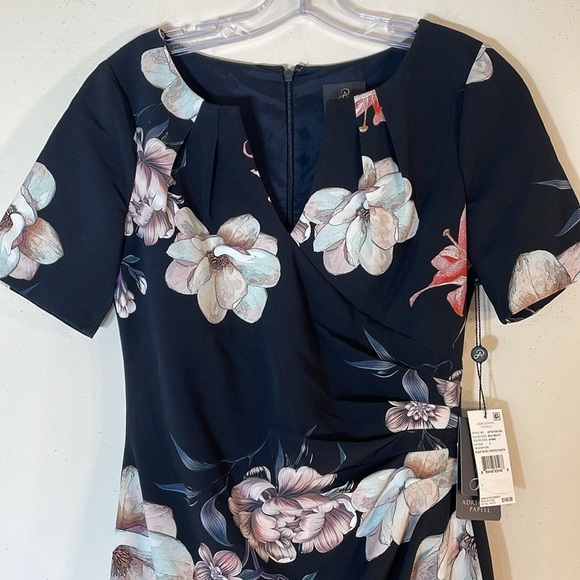 NWT. Adrianna Papell 2 Pleat Detail Printed Sheath Dress. - Picture 6 of 14